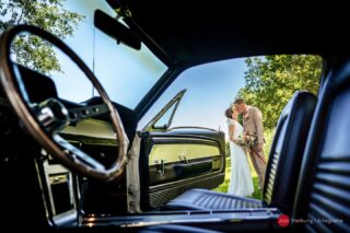 ... by the dashboardlight | T🤍R
•
•
#wedding #weddingphoto #weddingday #weddingphotographer #photooftheday #fordmustang #ford